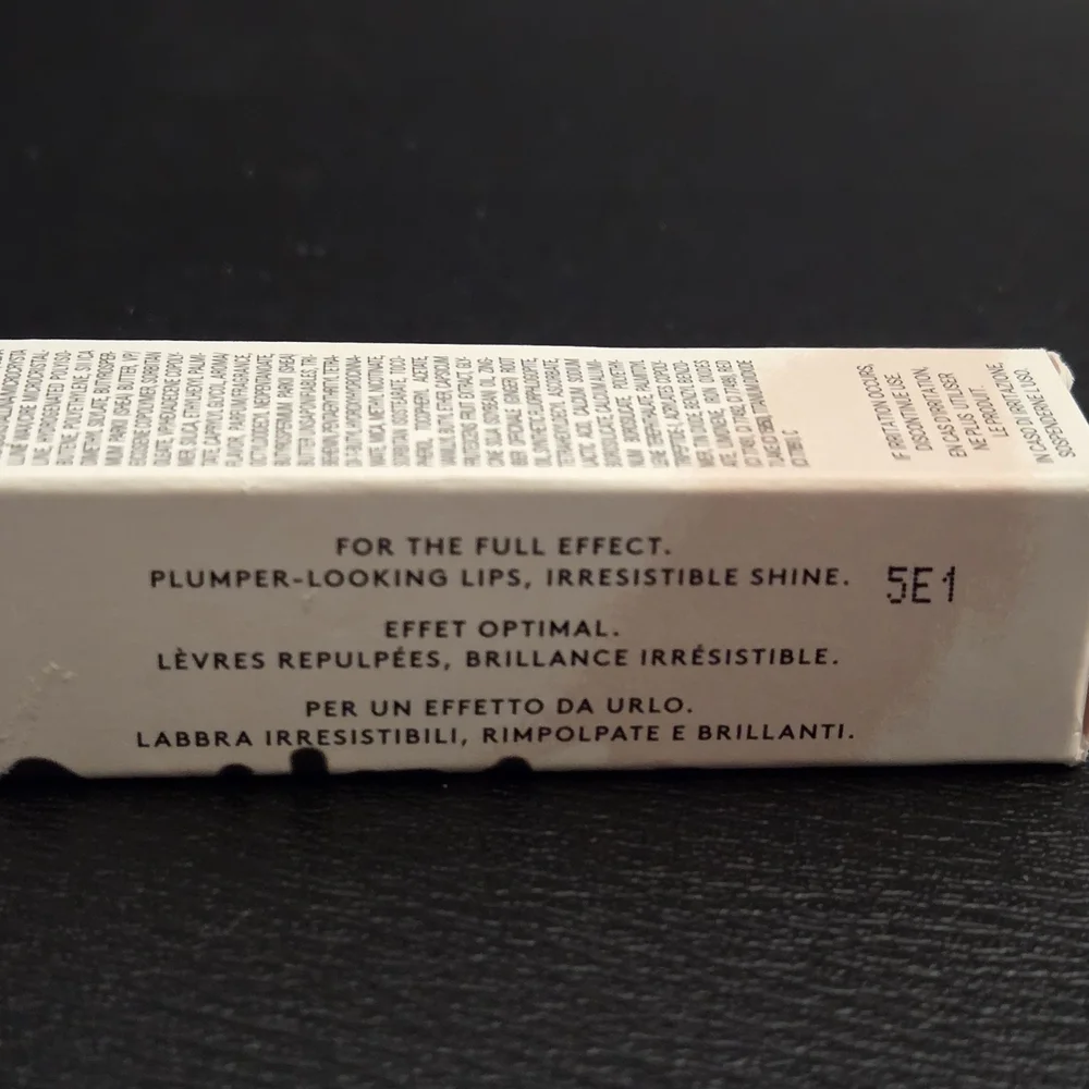 Fenty Beauty Gloss Bomb Heat in Hot Chocolate, Universal Lip Luminizer + Plumper